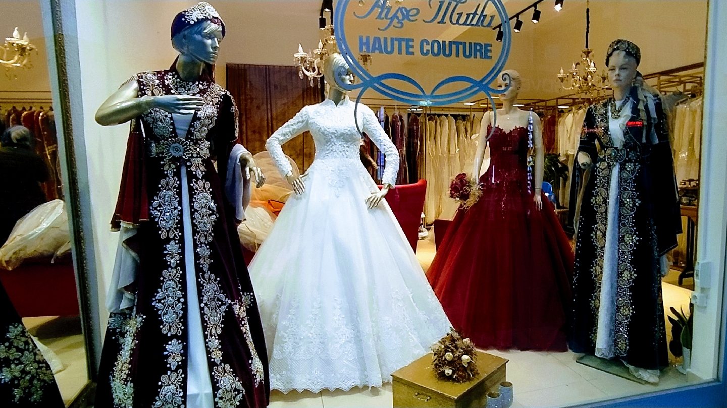 Ayşe Mutlu Gelinlik Ve Moda Evi kır düğünü mekanı — Merkez